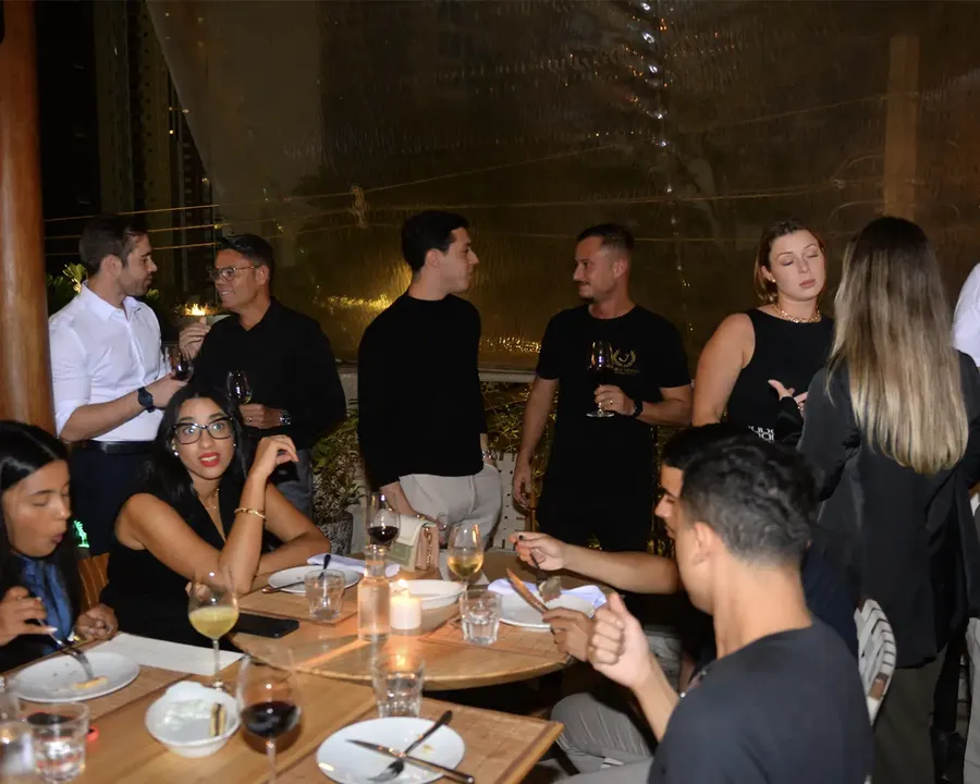 Jantar com dentistas parceiros
